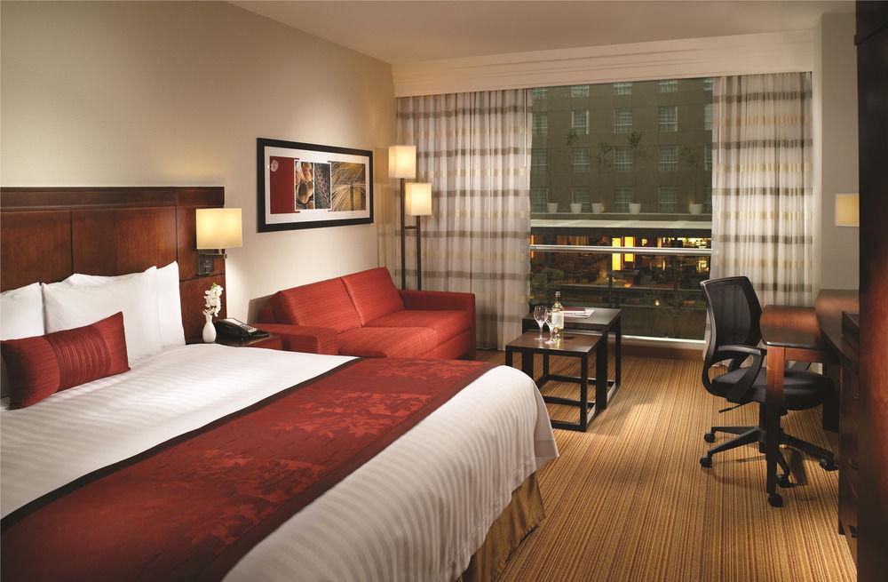 Courtyard By Marriott Mexico City Airport Екстериор снимка